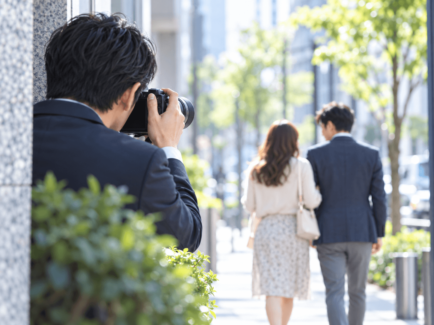 調査員による行動調査のイメージ